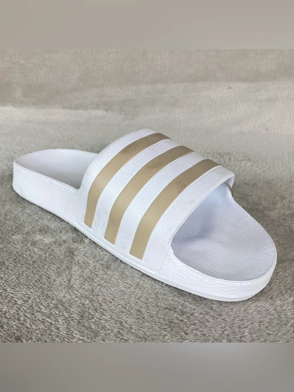 Adidas Adilette Aqua Slide Sandals Women 9 Men 8 White Gold Slip On Water NEW‎